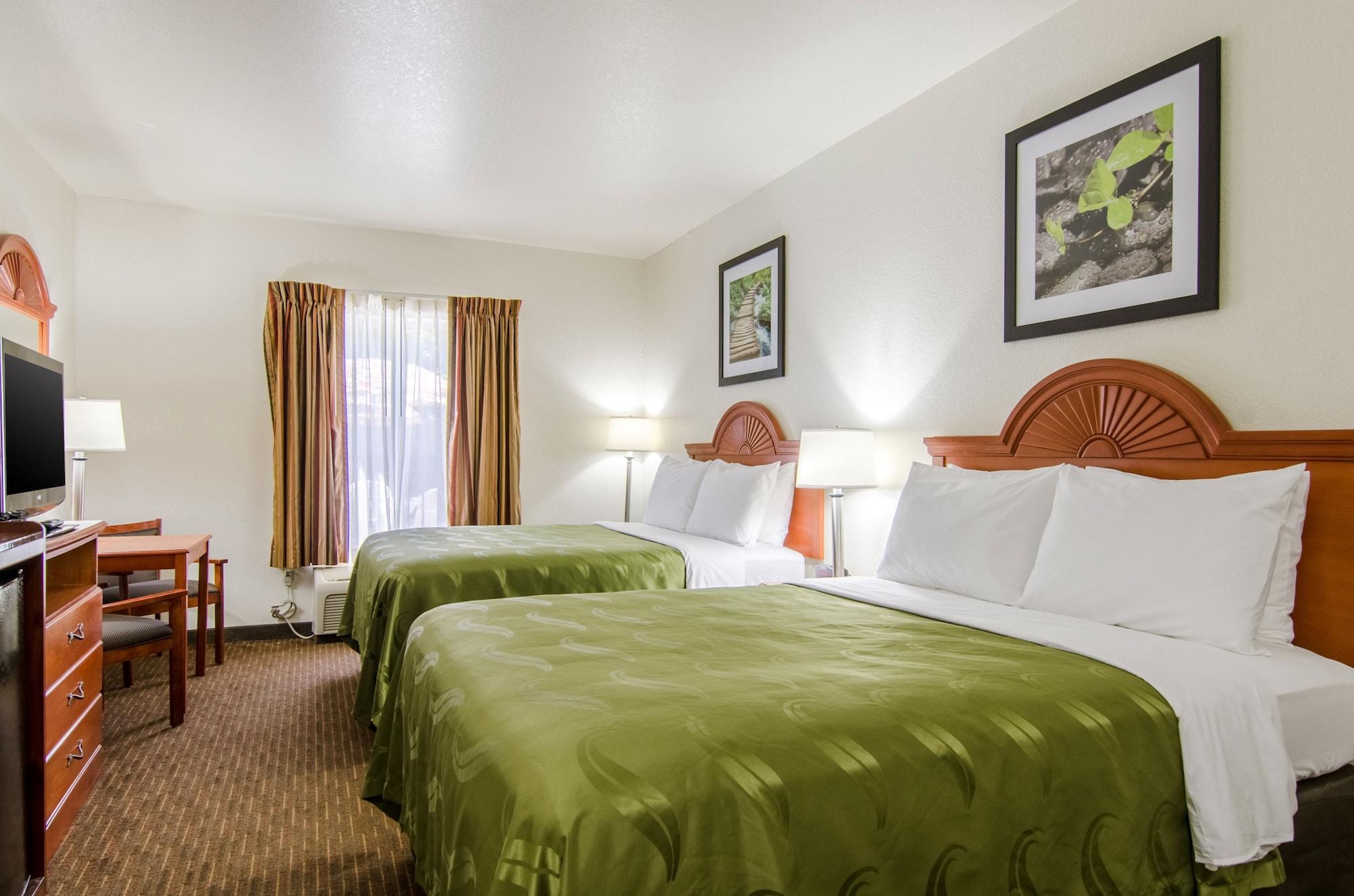 Quality Inn Junction City Near Fort Riley Exterior foto